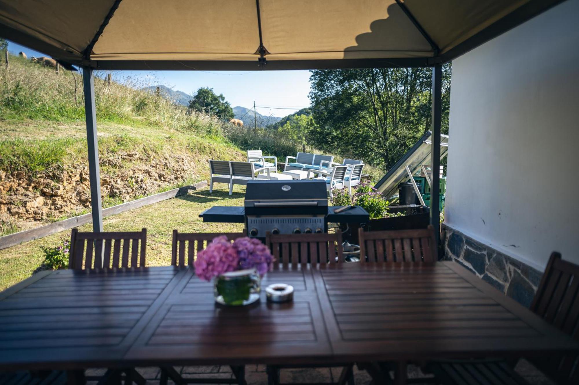 Finca La Naguada Casa Rural En Asturias Beloncio Bagian luar foto